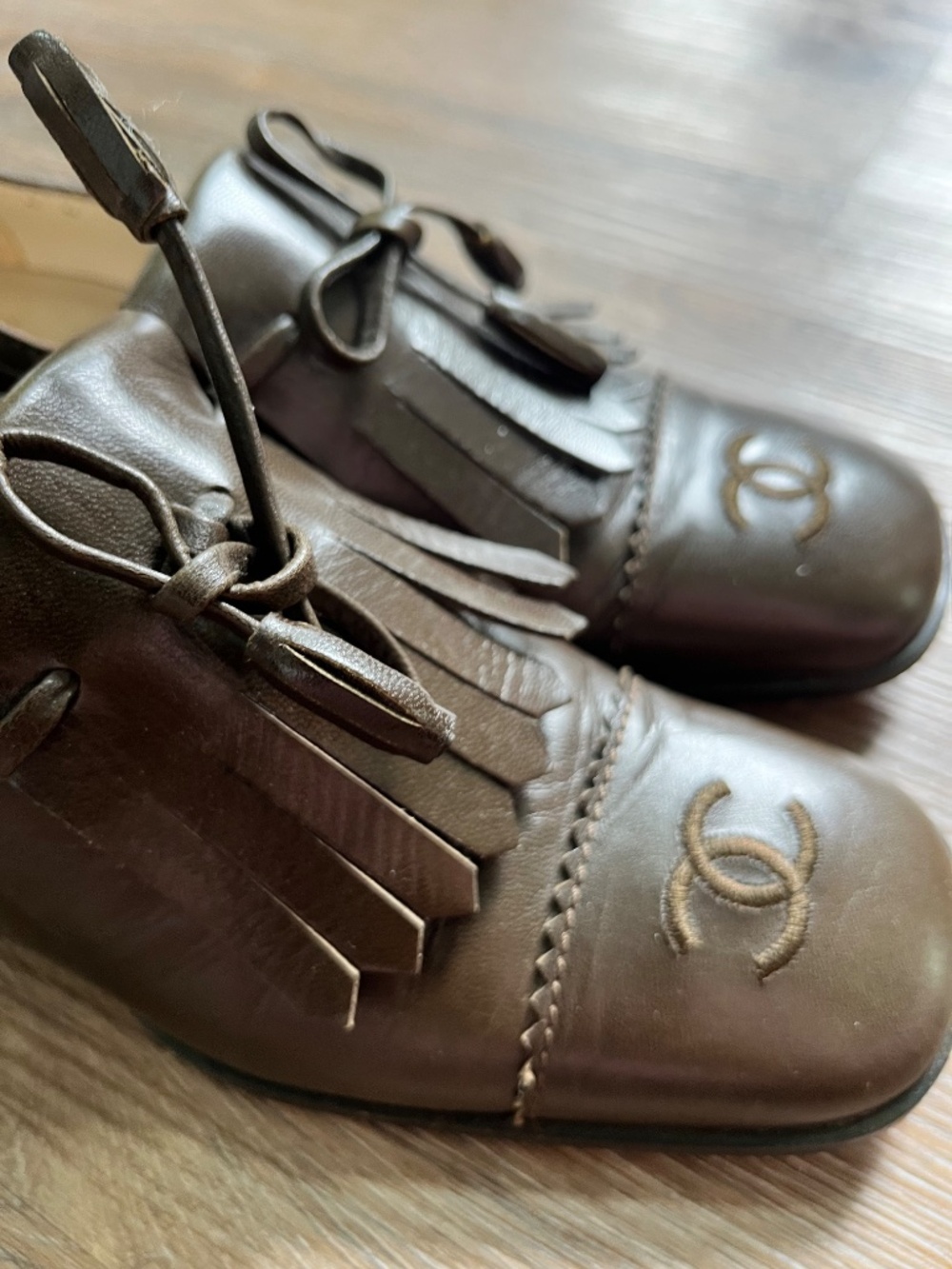 Vintage Chanel Loafers 36 - Picture 4 of 10